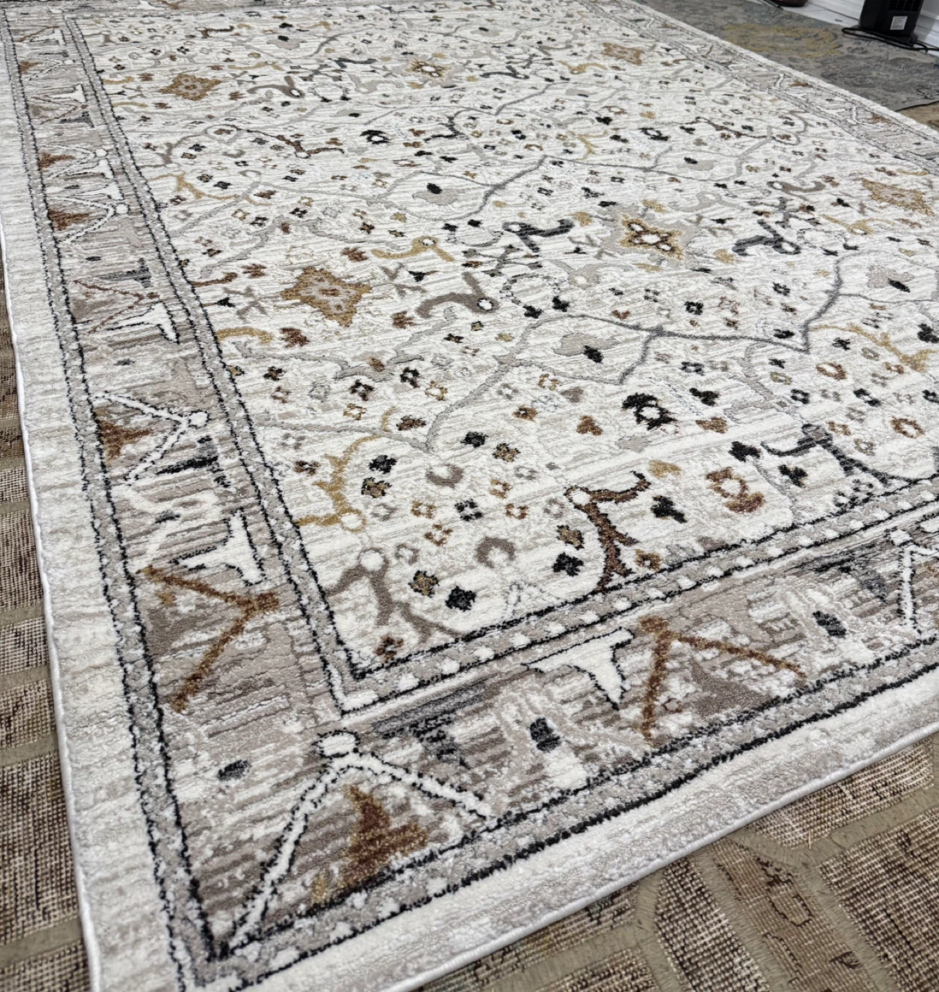 Turkish Area Rug, 6' x 9' - photo 2