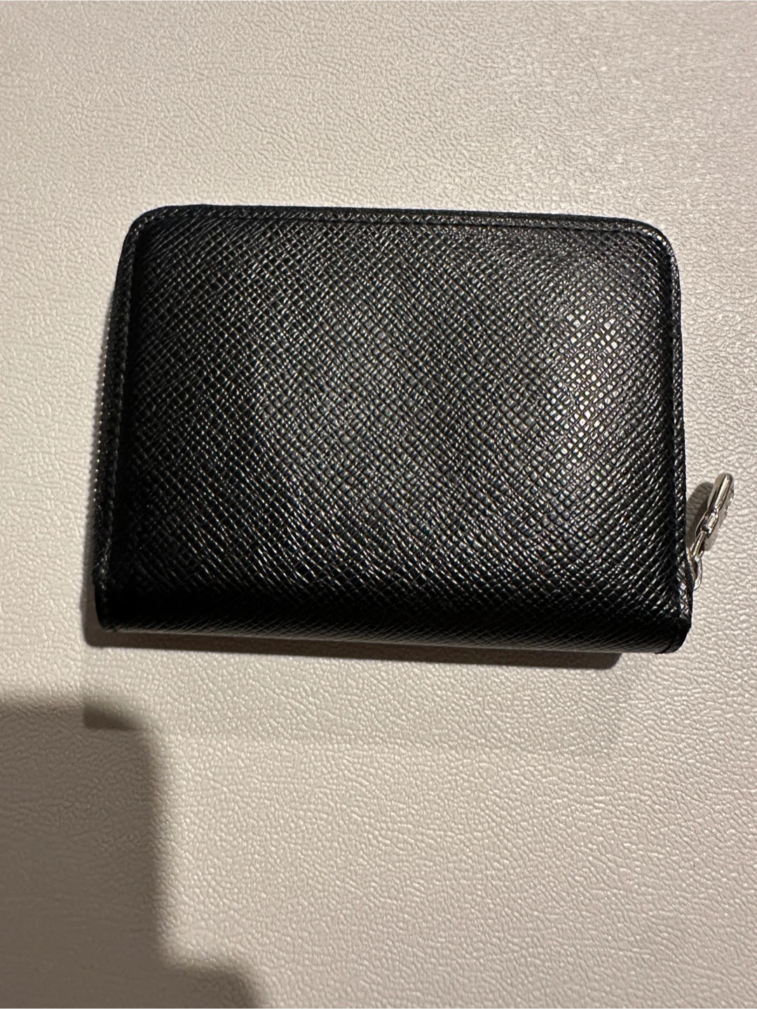 Louis Vuitton Wallet - $30 (As-is) - photo 4