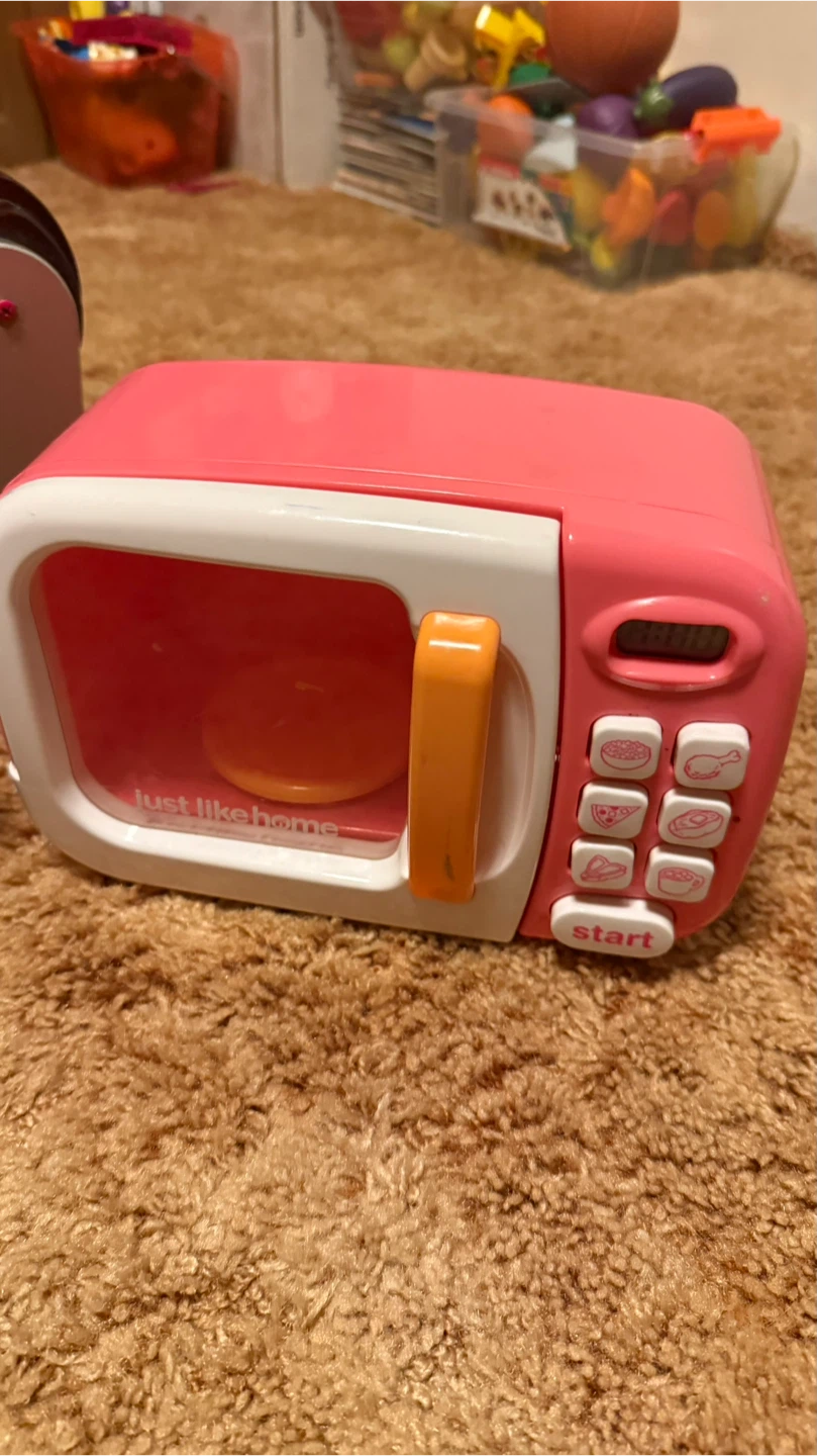Toy kitchen set includes everything checked more pictures - photo 4