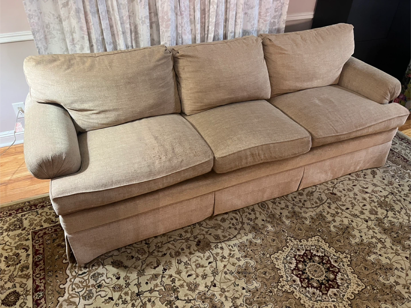 Beige Fabric Sofa- excellent condition - photo 3