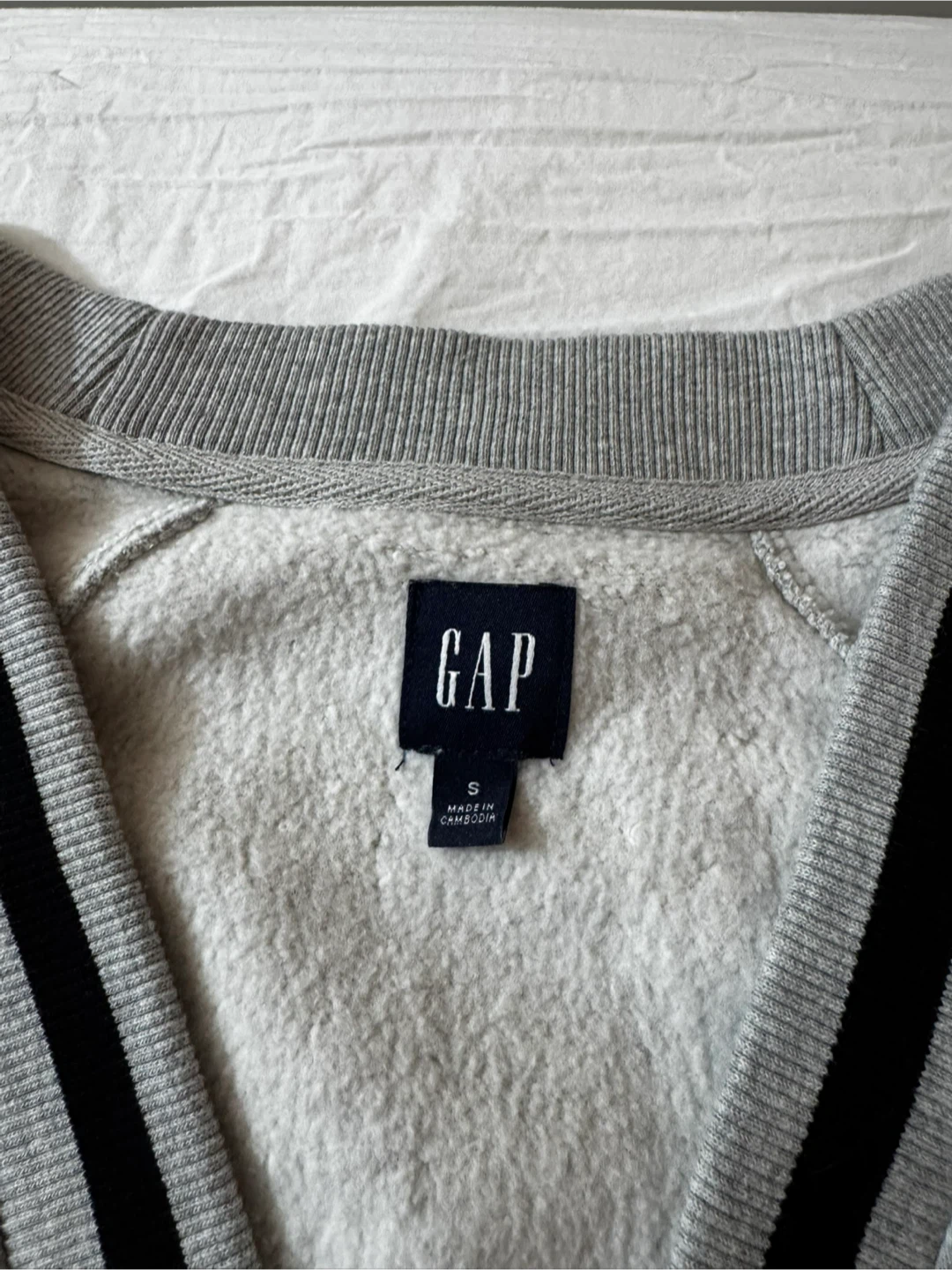 GAP Grey Cardigan Size S - photo 2