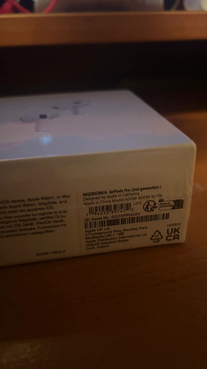 Apple AirPods Pro (2nd generation) - photo 2