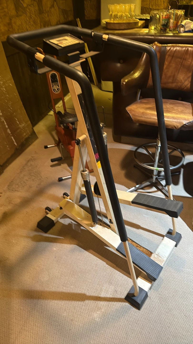 Exercise equipment - photo 2