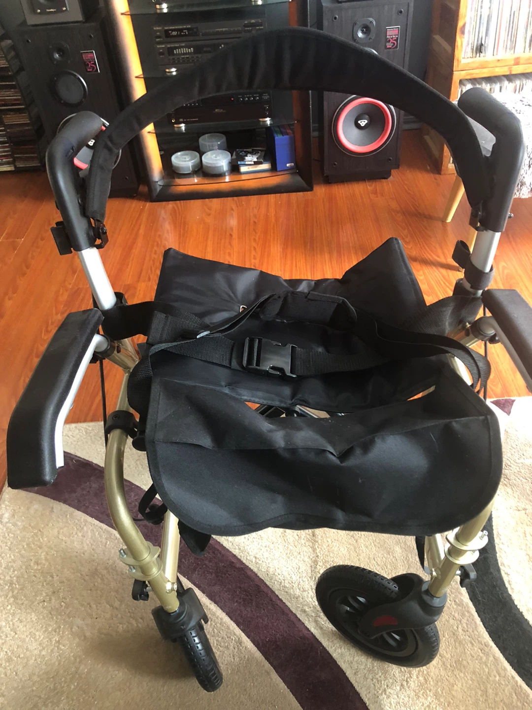 ELENKER Walker/Rollator with Seat