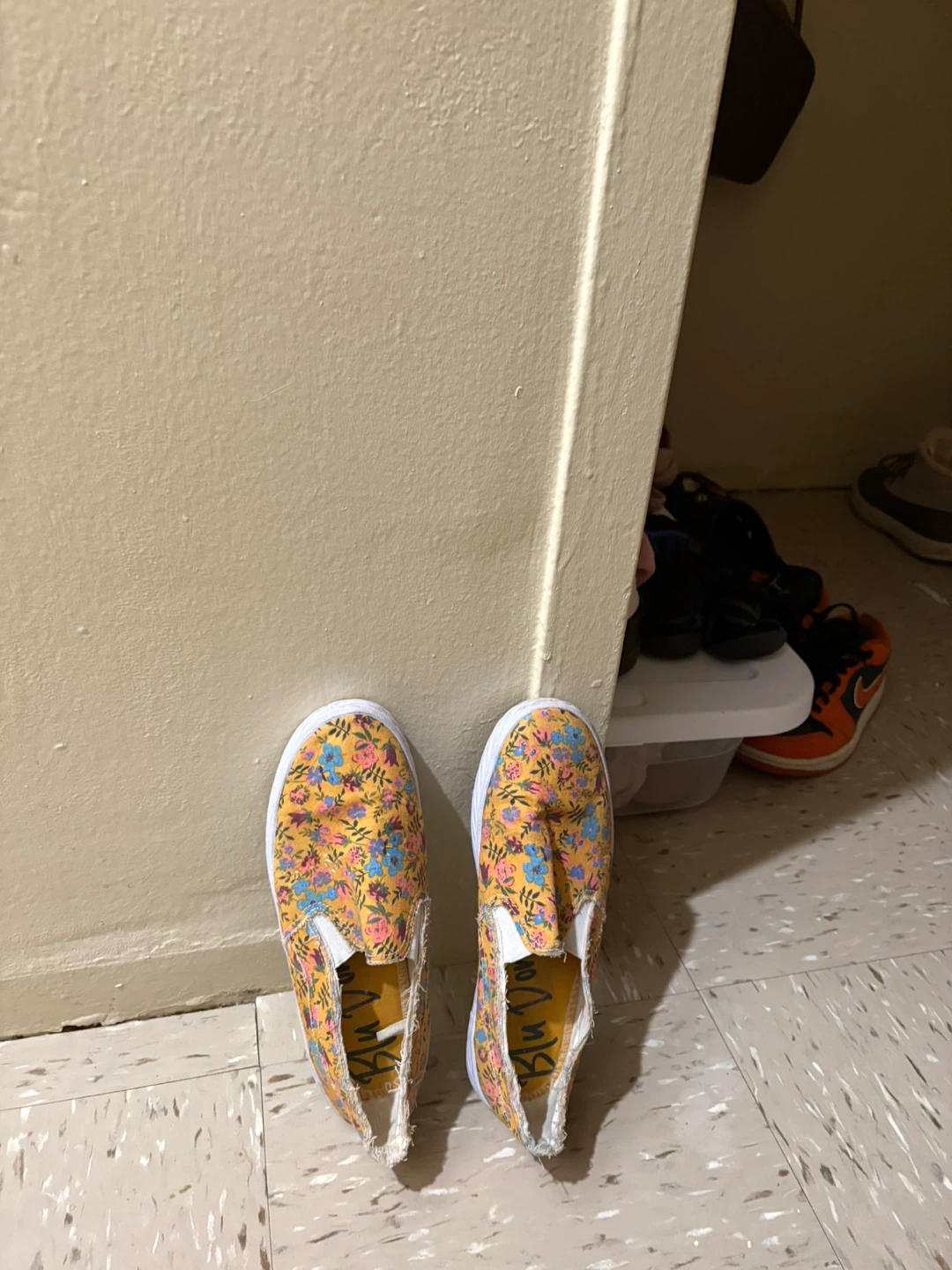 Blu V. Women's Slip-On Canvas Shoes - Yellow Floral Print