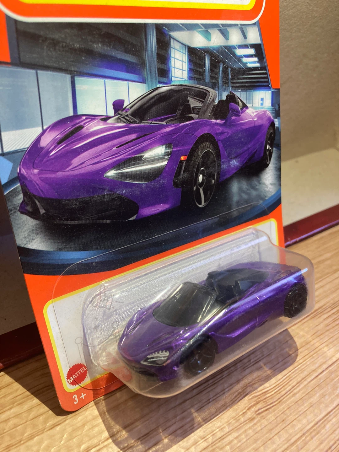 Matchbox / 2019 Mclaren 720S Spider / Purple - photo 2