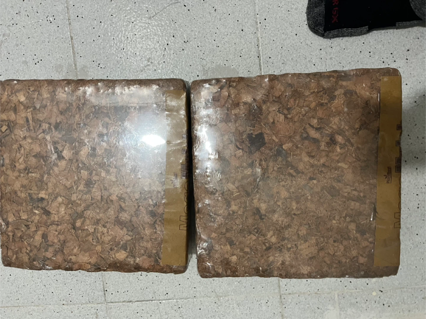 Mega Mulch Natural Ground Cover (2 Pack) - photo 3