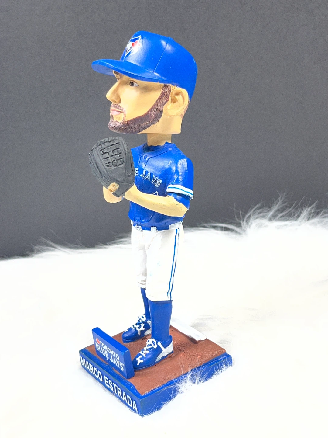Marco Estrada Tor Blue Jays Bobblehead 2017 Collectors Edition - photo 3