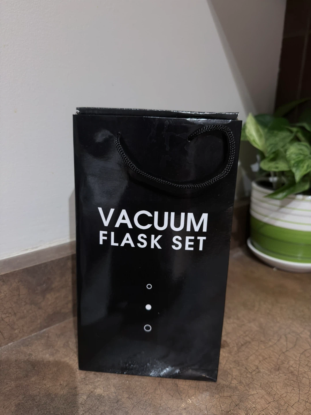 Vacuum Bottle and Cups Set 500ml - photo 2