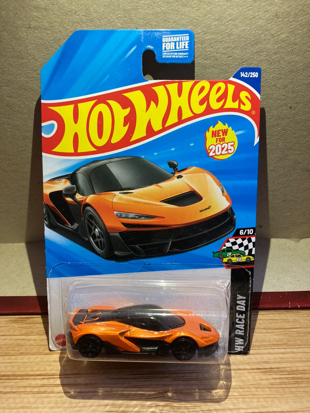 Hot Wheels / Mclaren W1 / Orange