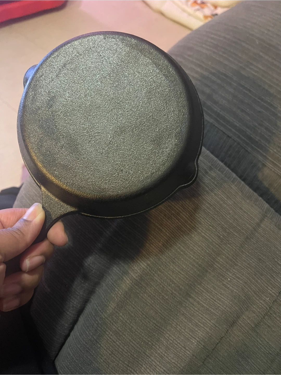 Small Cast Iron Skillet - photo 2