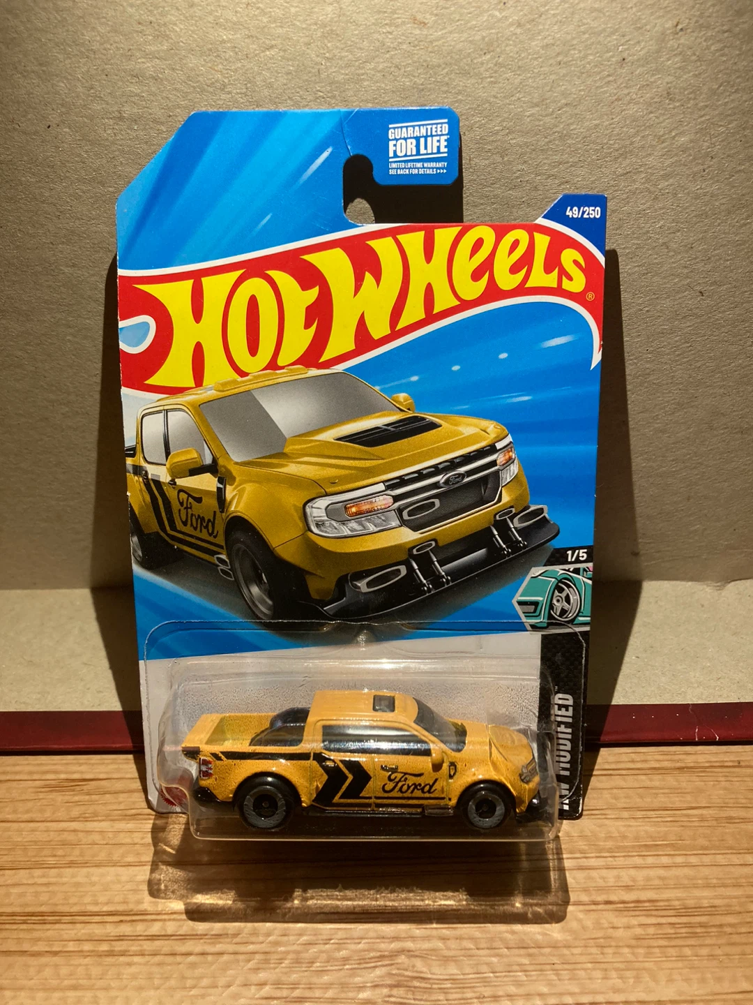 Hot Wheels / 22 Ford Maverick Custom / Yellow