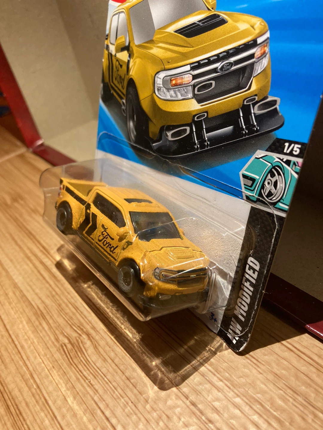 Hot Wheels / 22 Ford Maverick Custom / Yellow - photo 2