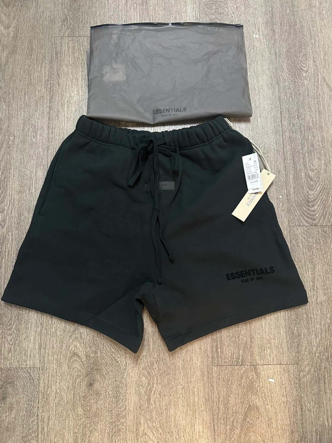 Essential Shorts Size Xs (Brand new)