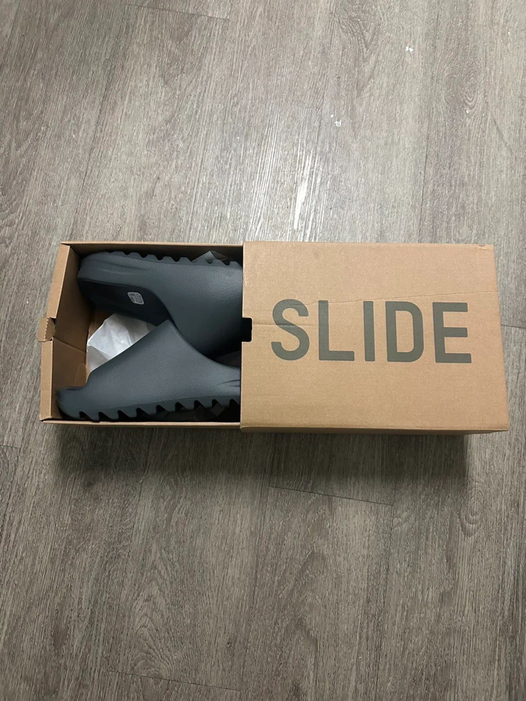 Yezzy Slides Onyx size 12