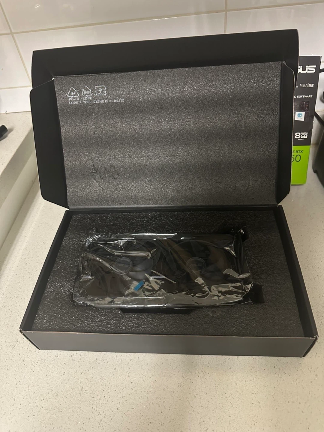 4060 OC graphics card - photo 3