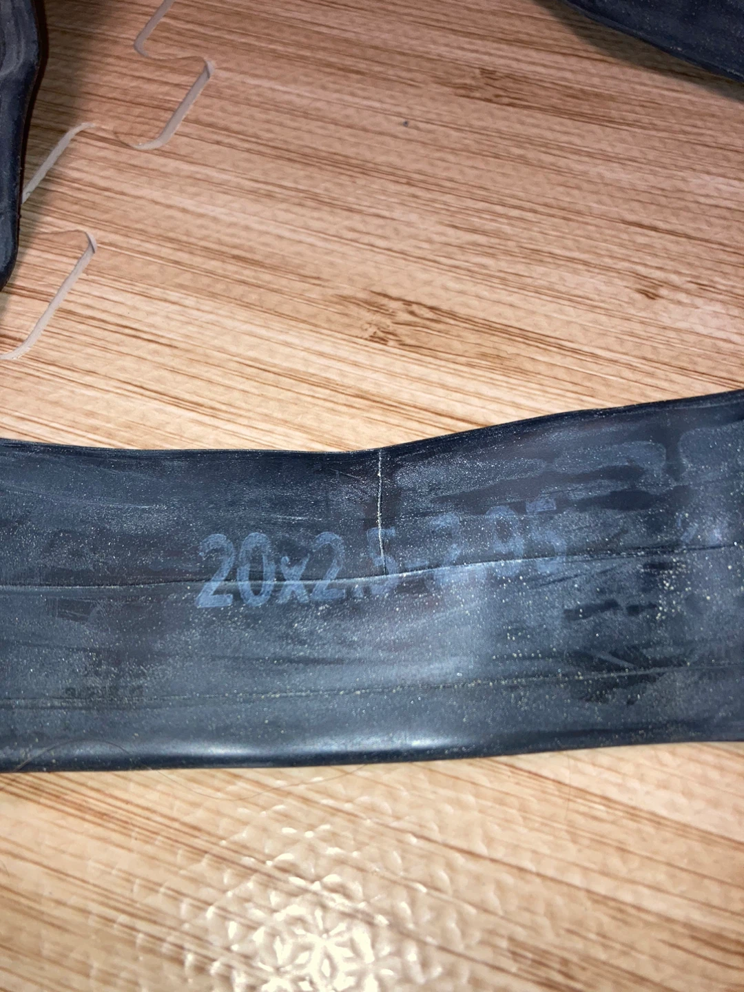 3 Inner Tubes 20x2.5-2.95 - photo 3