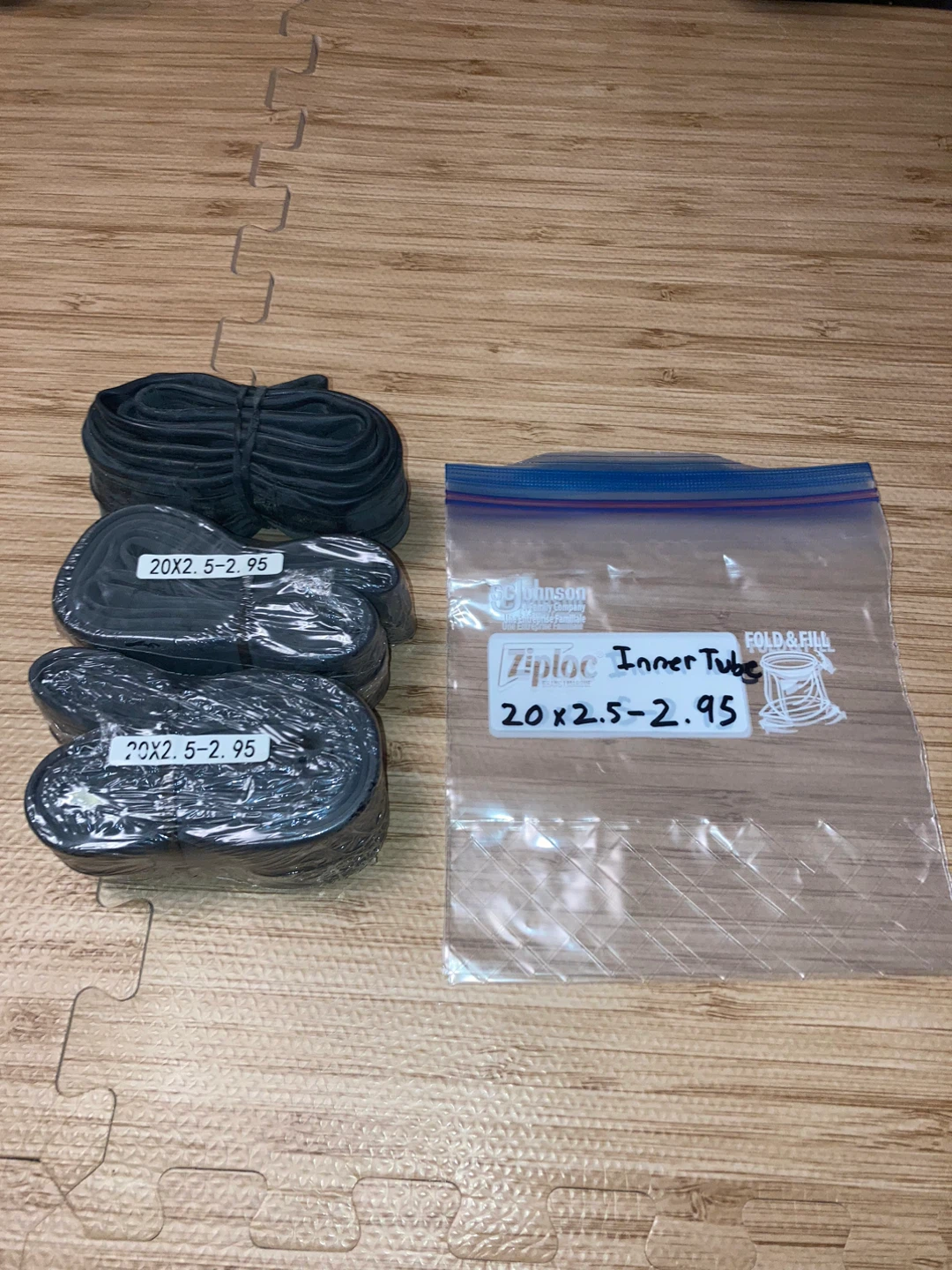3 Inner Tubes 20x2.5-2.95 - photo 5