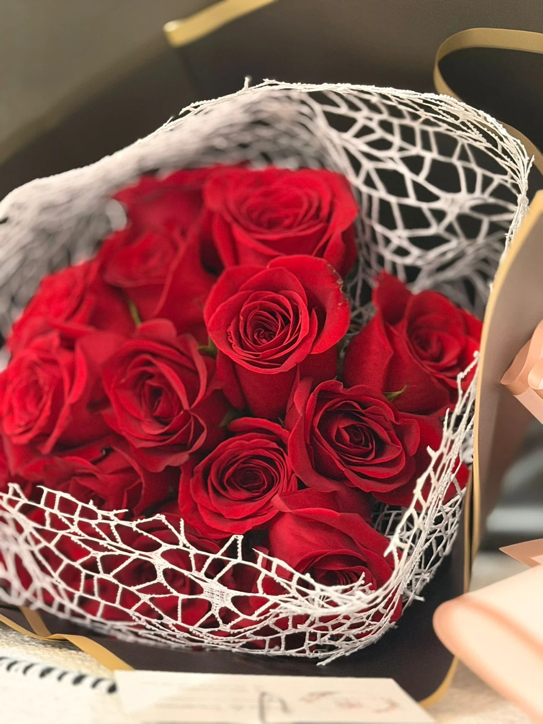 Bouquet of 20 Red Roses - photo 2