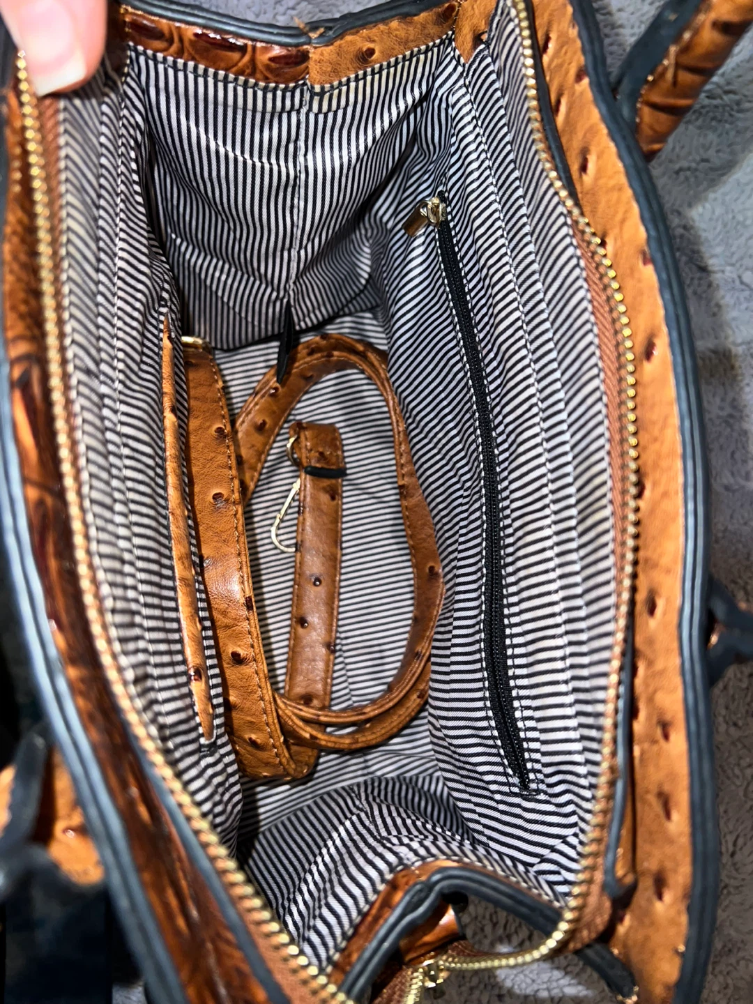 Handbags bundle - photo 2