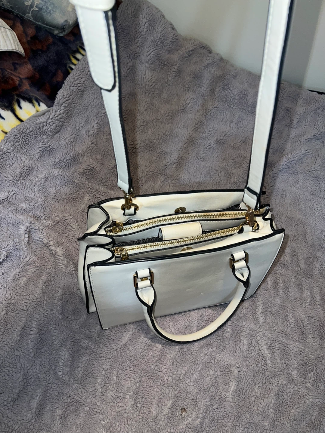 Handbags bundle - photo 3