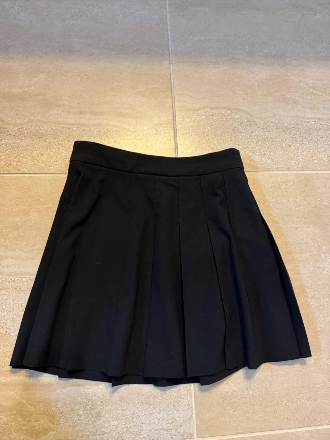 Sun-deh Black Pleated Skirt Size 2