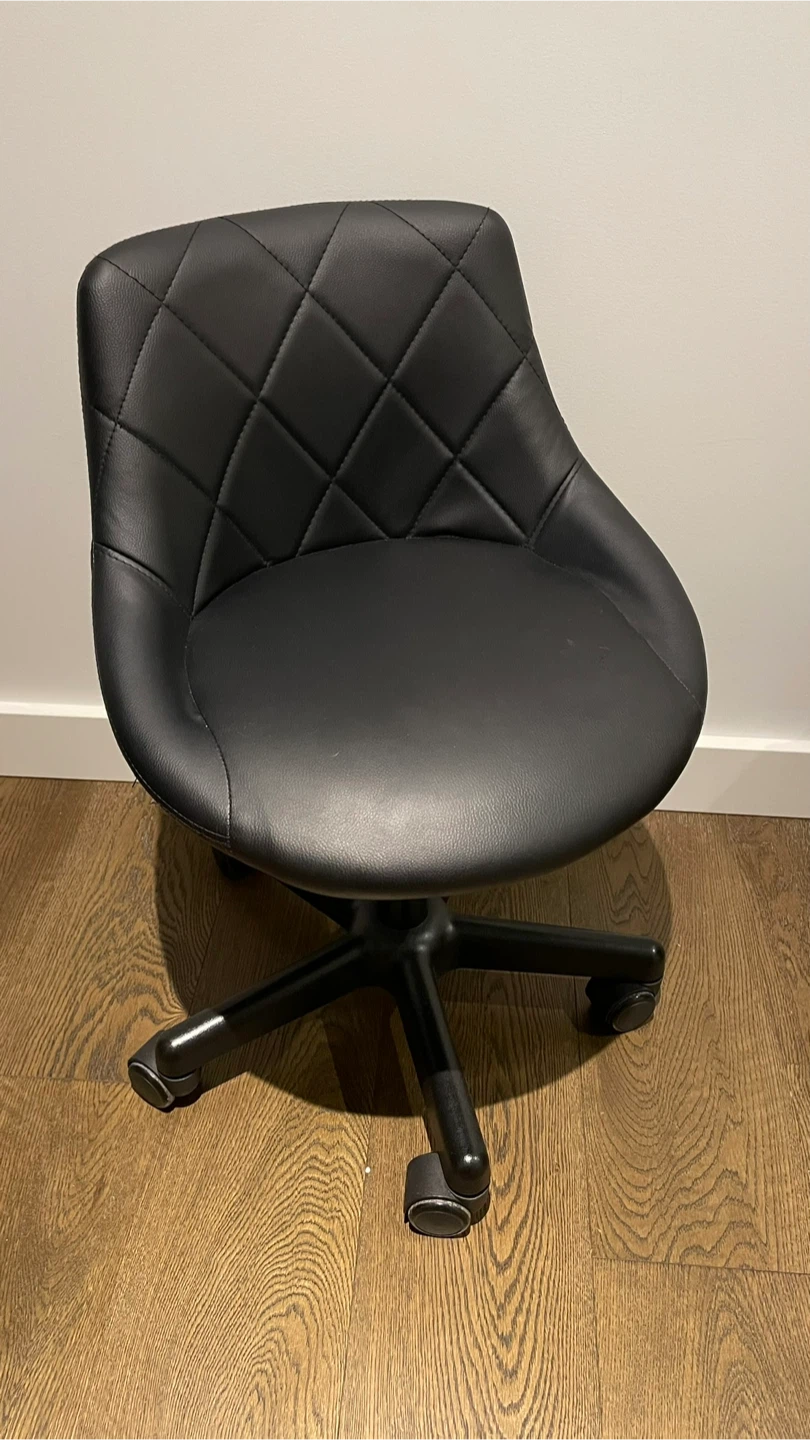 Black PU Leather Office Chair with Wheels - photo 3