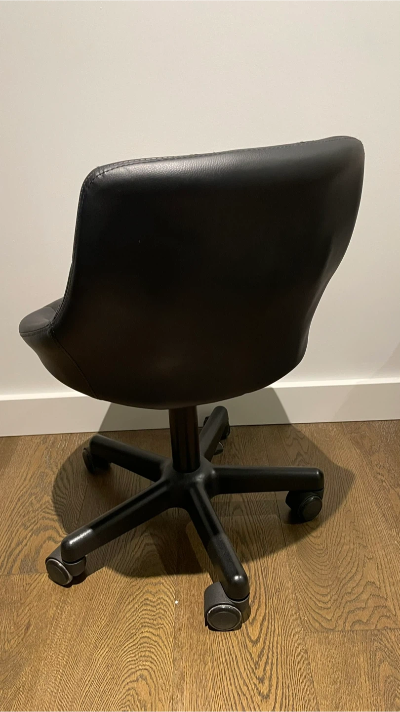 Black PU Leather Office Chair with Wheels - photo 2