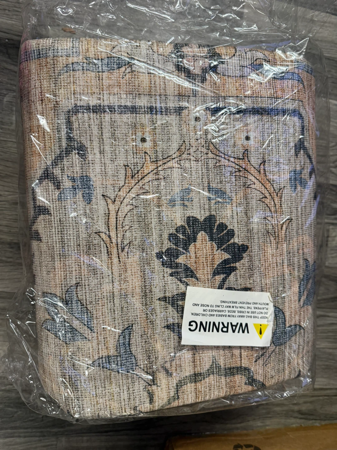 Safavieh Rug Color: Peach Beige 6 X 9”