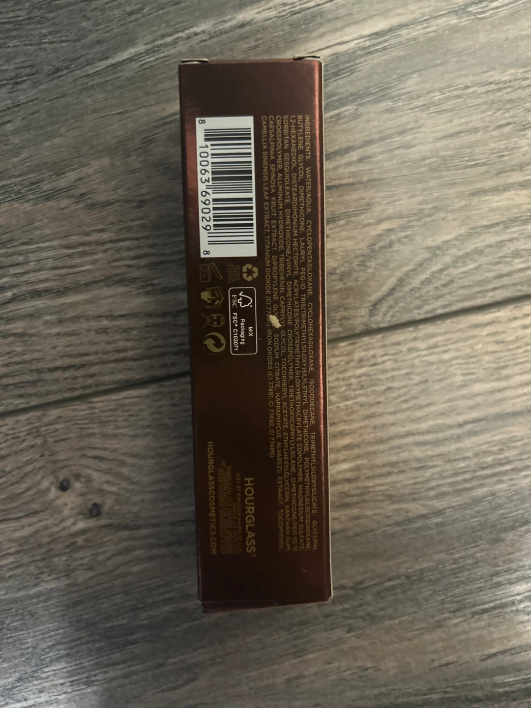 Hourglass Ambient Soft Glow Foundation 7.5 - photo 3
