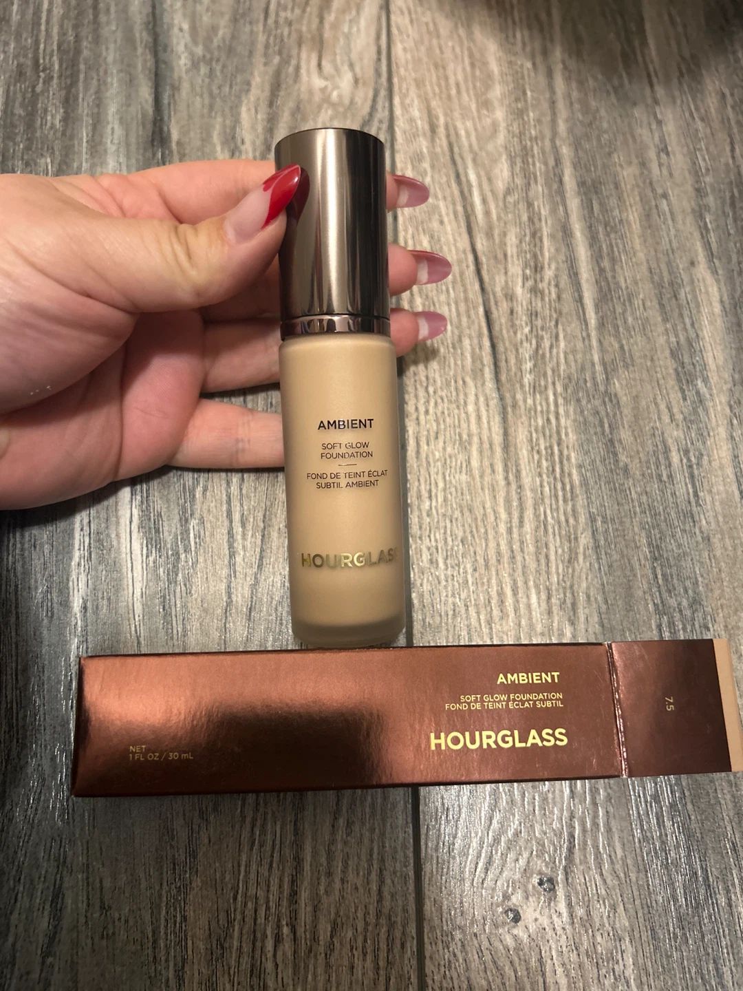 Hourglass Ambient Soft Glow Foundation 7.5 - photo 5