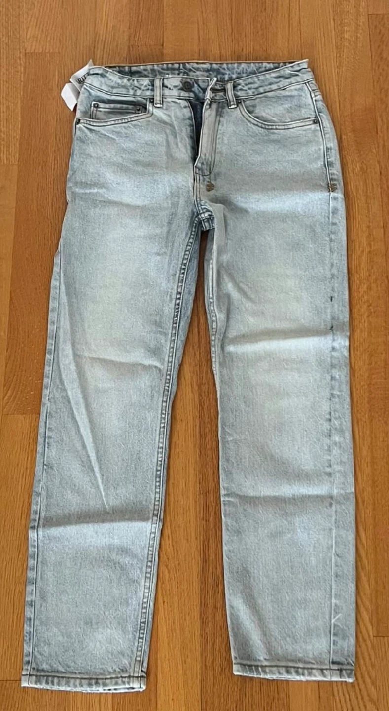 KUSUBI Light Wash Denim Jeans