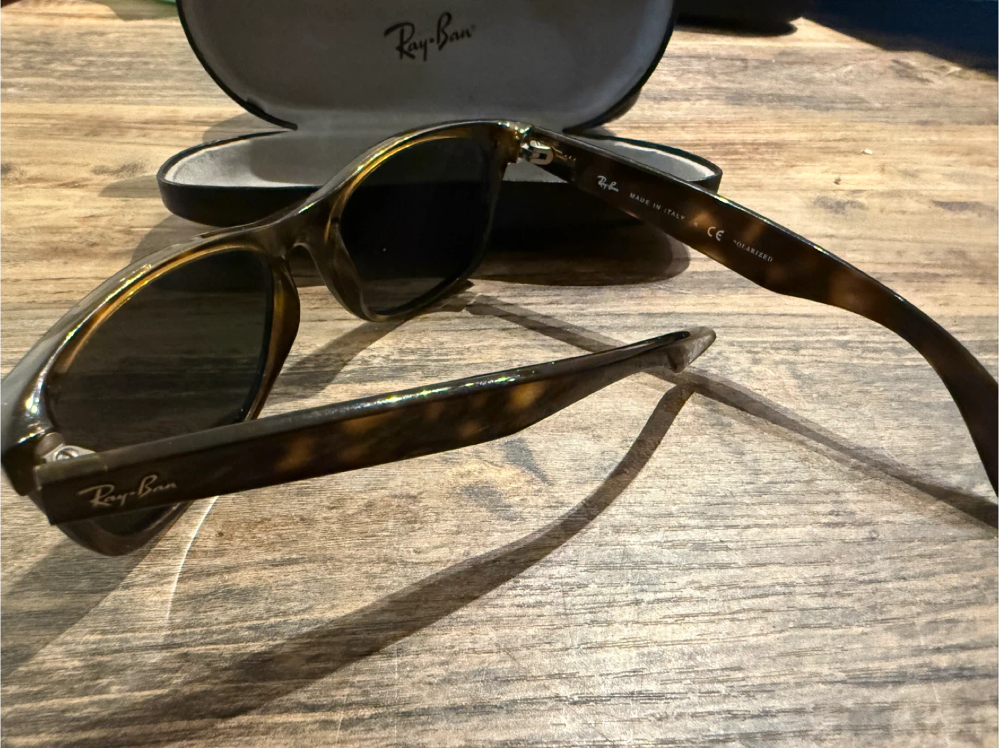 Ray-Ban Wayfarer Sunglasses - photo 2
