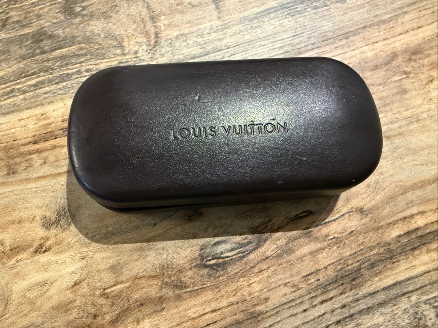 Louis Vuitton Sunglasses with Case - photo 2