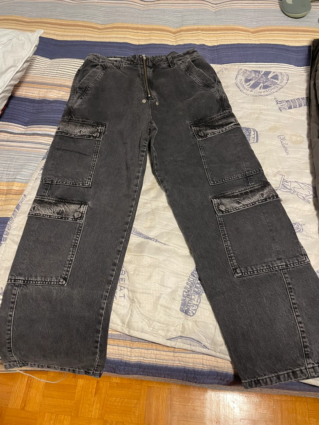 ZARA Zipper Cargo Pocket Pants Denim Jeans 5585/400/800 us32