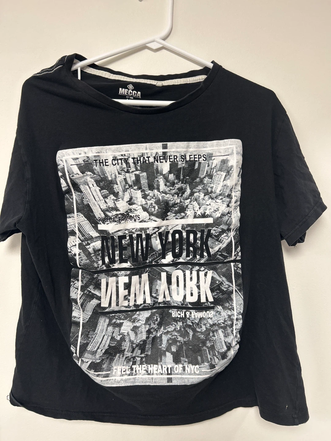 Mecca New York City Graphic T-Shirt