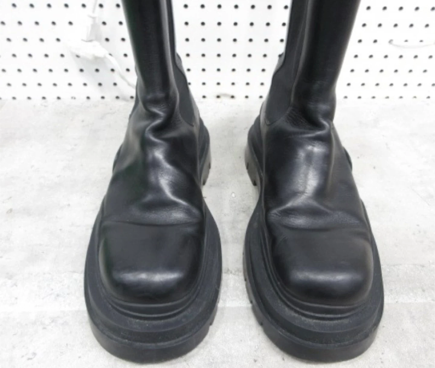Bottega Veneta Tire Boots Men's Size 12 - photo 4