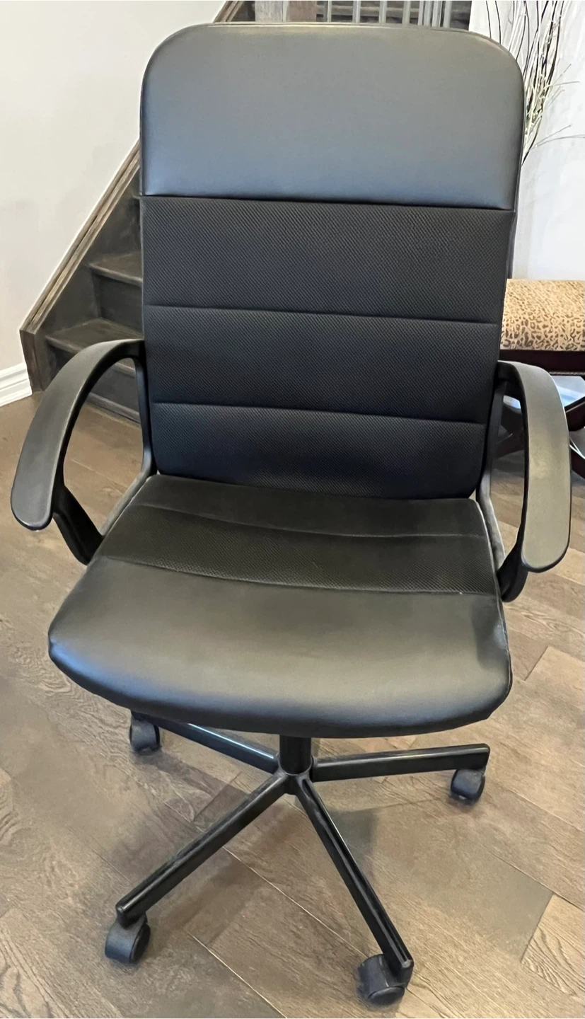 Black Office Chair with Wheels