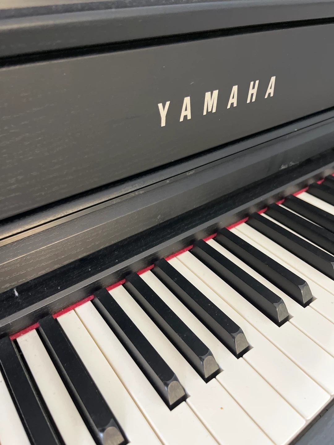 Yamaha Clavinova CLP-735 Digital Piano - photo 3