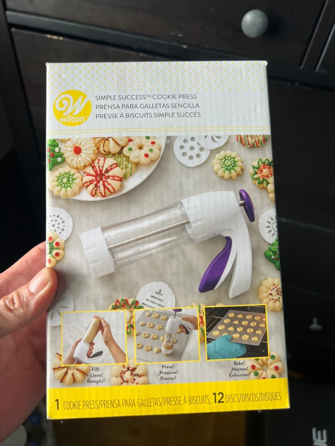 Wilton Simple Success Cookie Press with 12 Discs