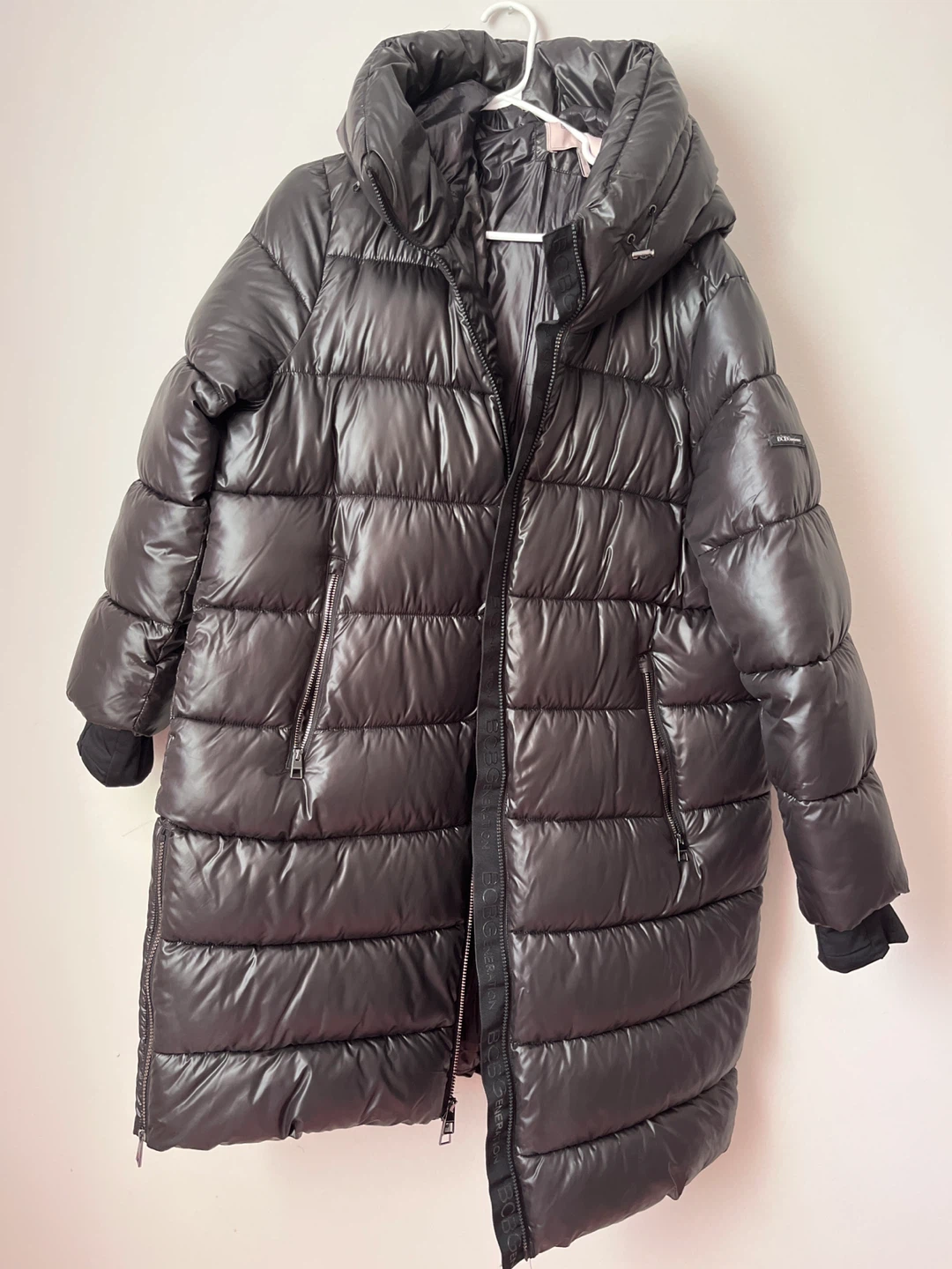 BCBGMAXAZRIA Puffer Coat - XL