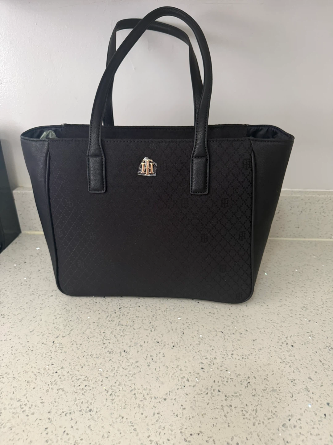 Tommy Hilfiger Black Tote Bag - photo 2