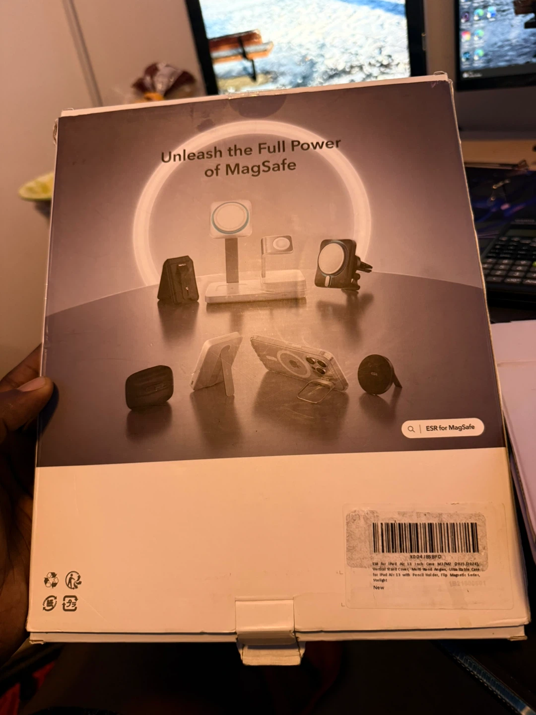 iPad Air 13-inch Case – Starlight – New in Box - photo 3