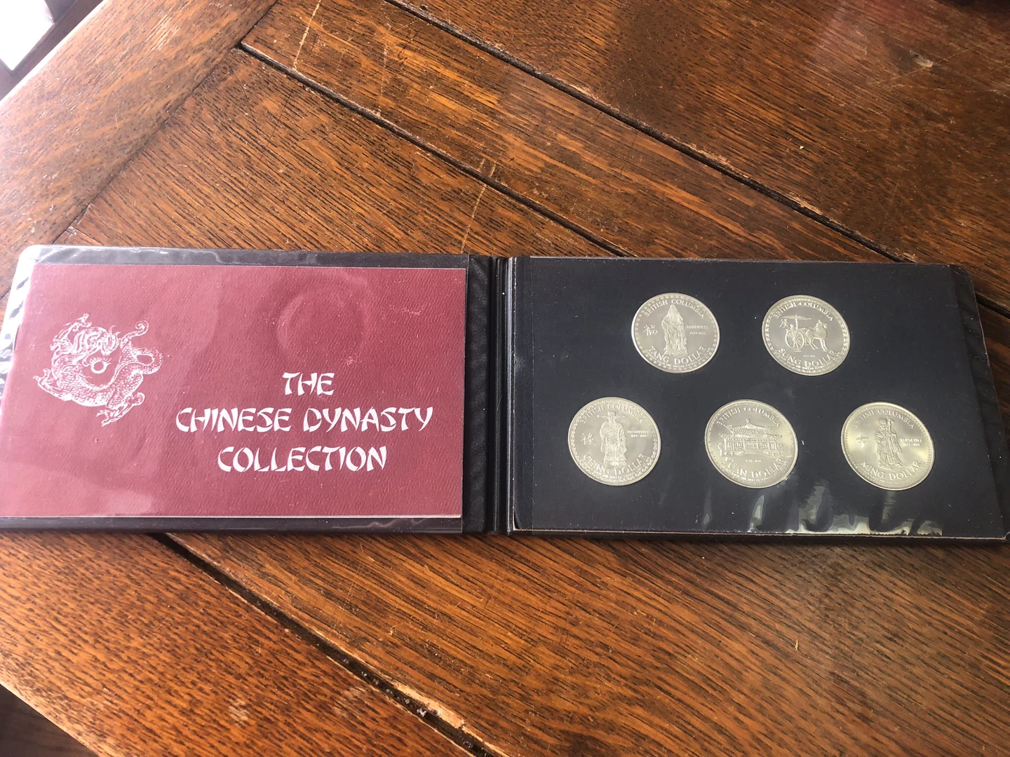 The Chinese Dynasty Collection trade dollar  - 5 Coins