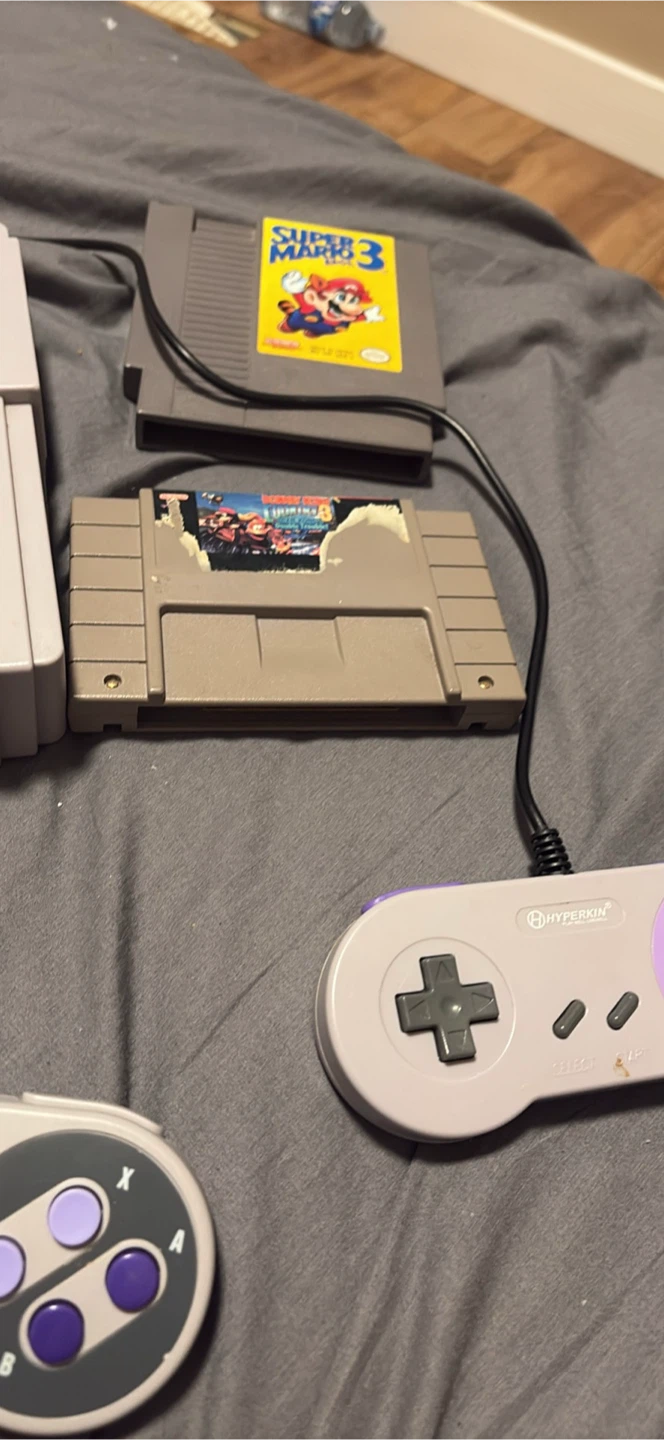 Super Nintendo SNES Console Bundle with Games and Controllers - photo 2