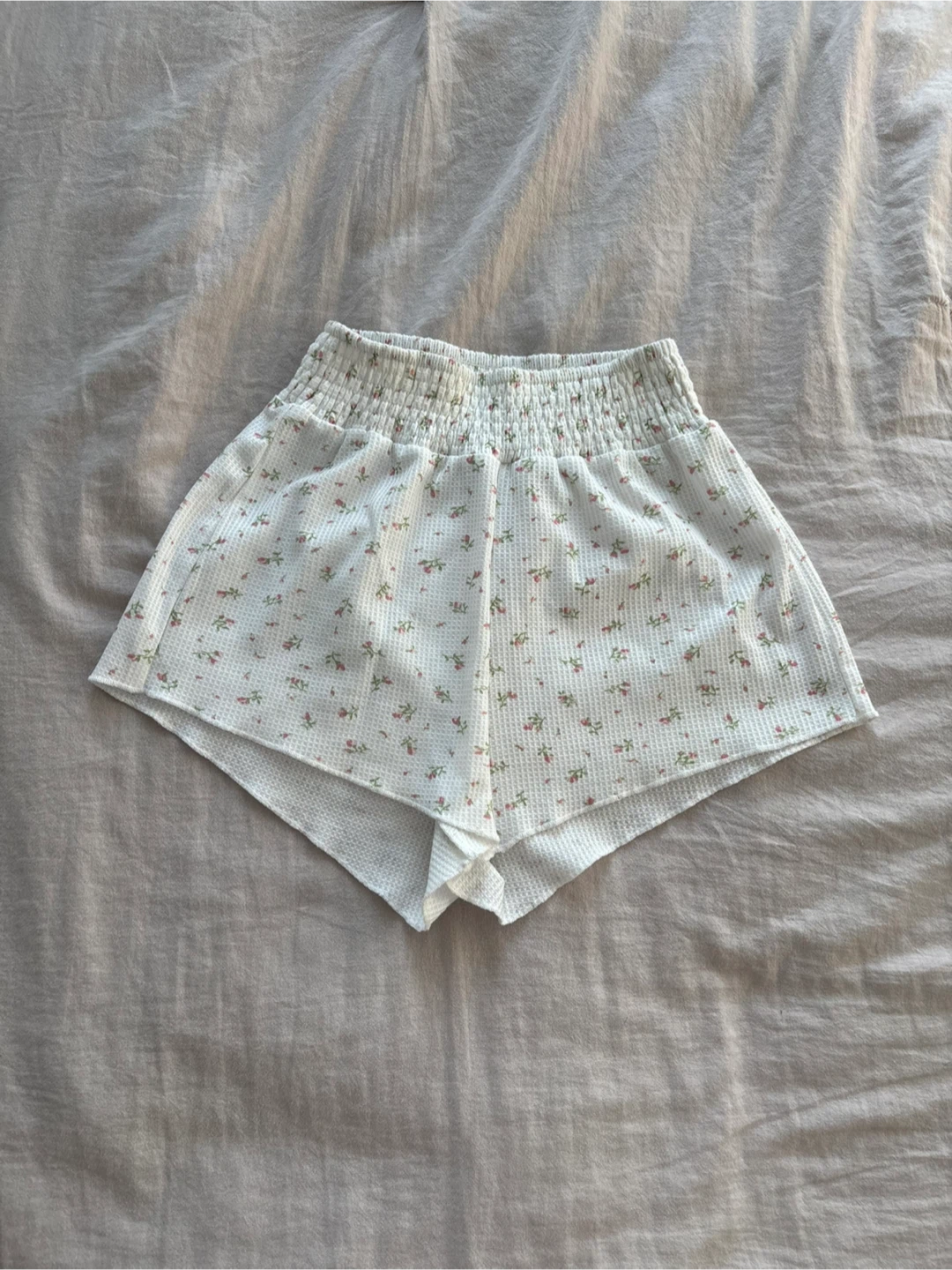 Princess Polly | Shorts - US 0 - photo 2