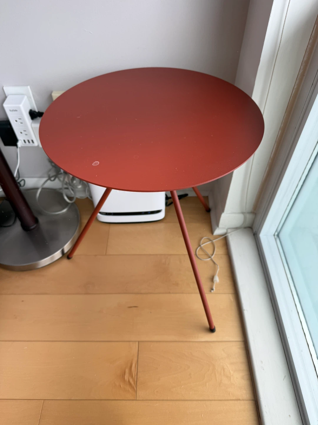 EQ3 Round Side Table - photo 2