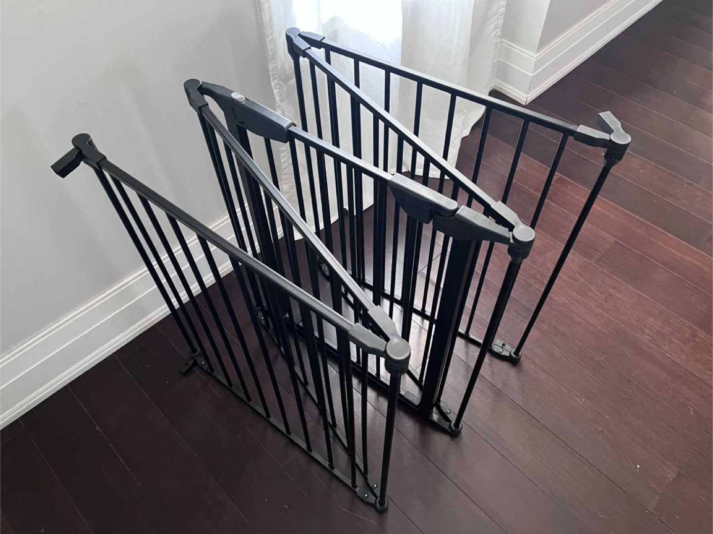 Large 13-panel baby or pet gate playpen 26 feet - photo 4