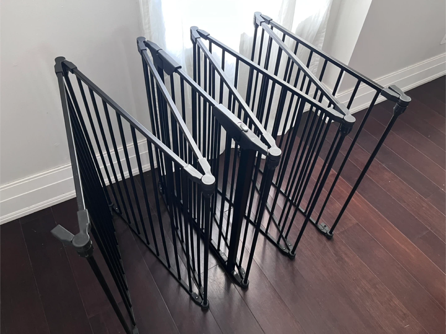 Large 13-panel baby or pet gate playpen 26 feet - photo 3