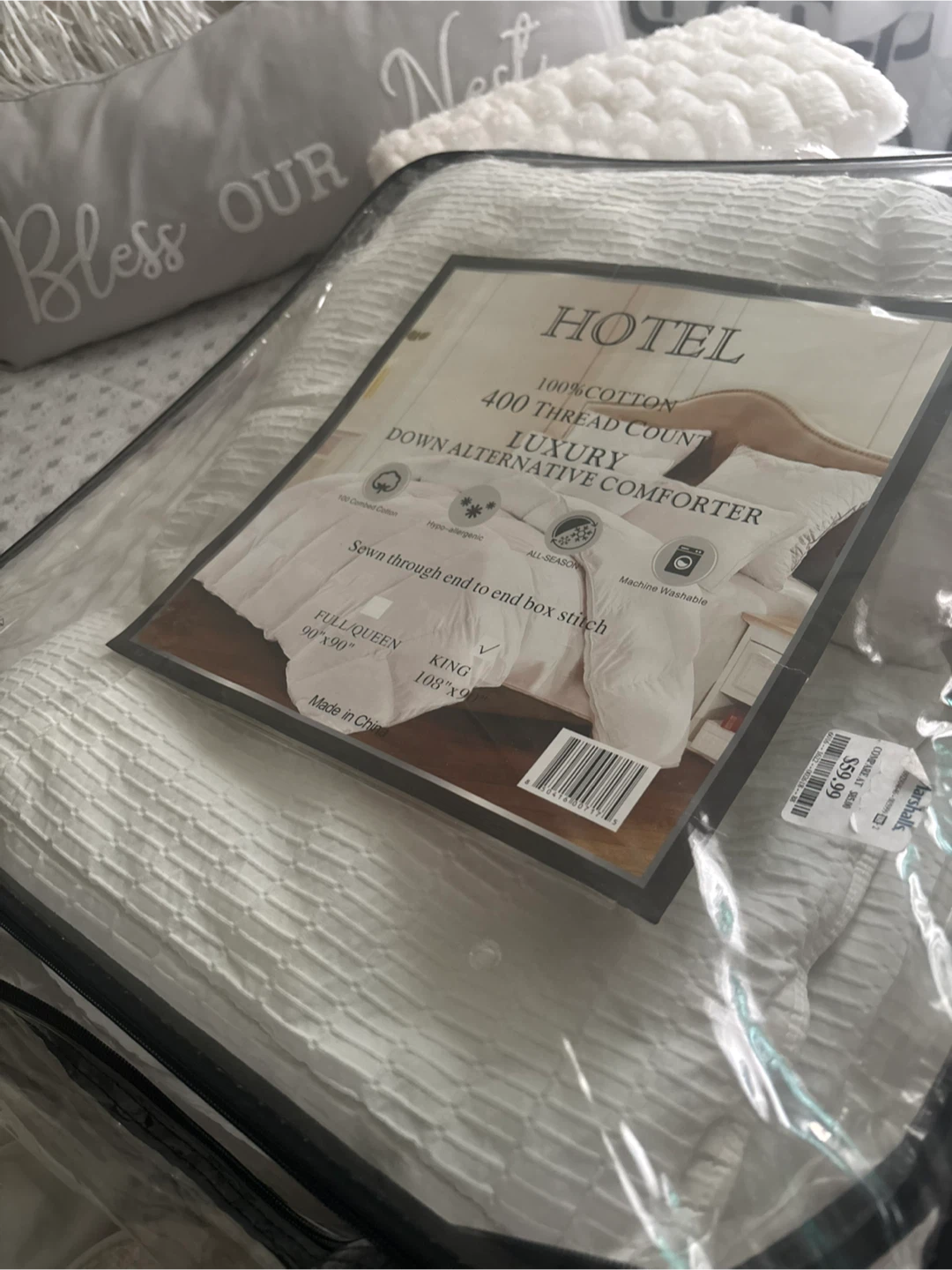 Hotel Luxury Down Alternative Comforter King 108" x 90" White